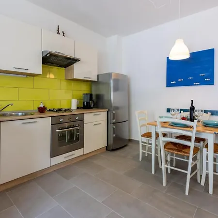 Vitamare Apartment